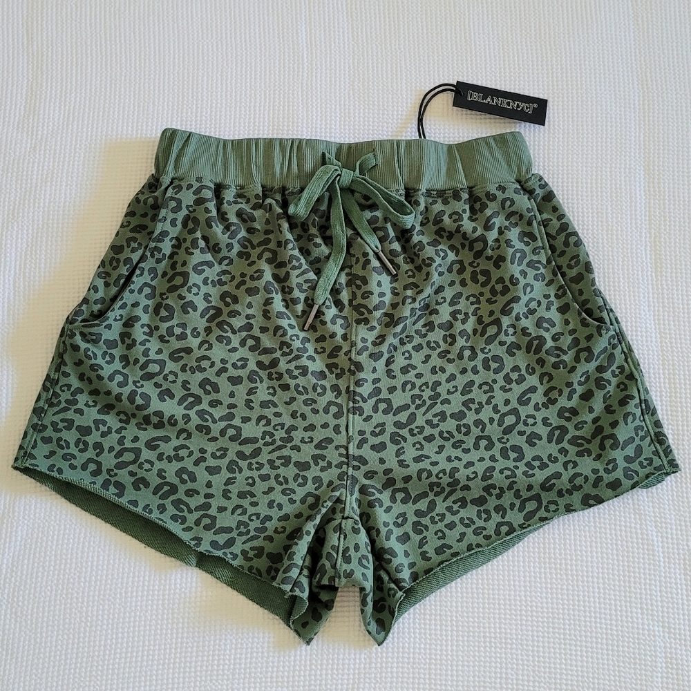 Blank NYC🗽Leopard🐆 Print Lounge Shorts - NWT